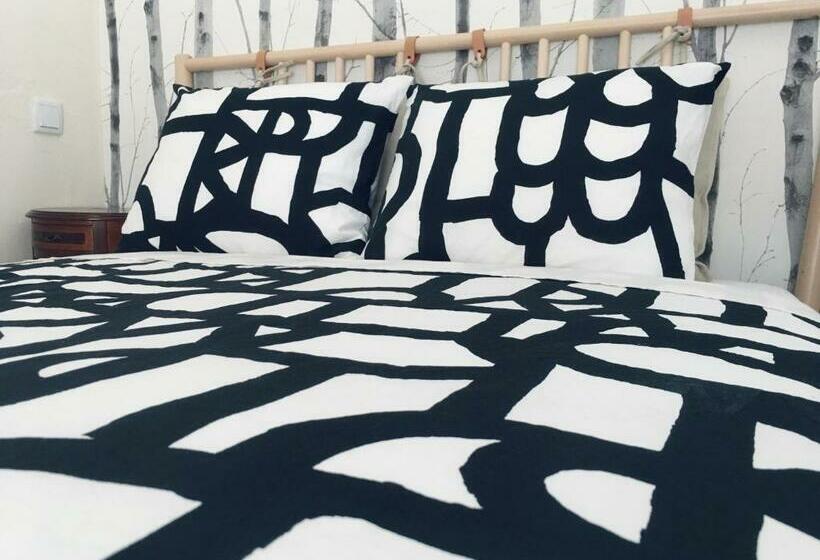 Пансион Forever São Brás