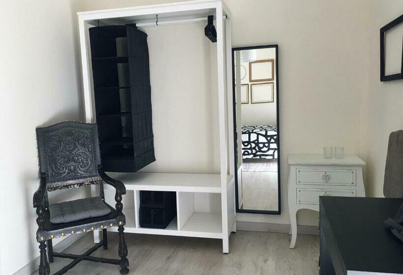 Пансион Forever São Brás