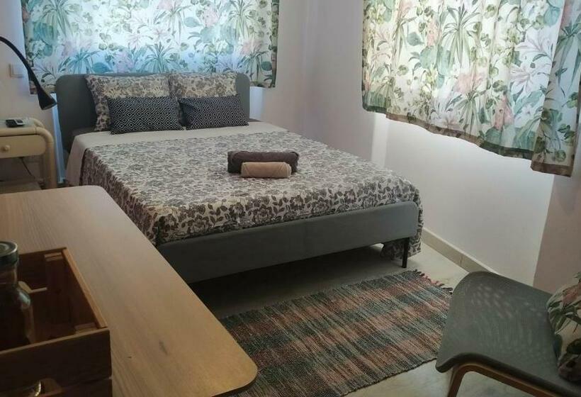 Пансион Forever São Brás