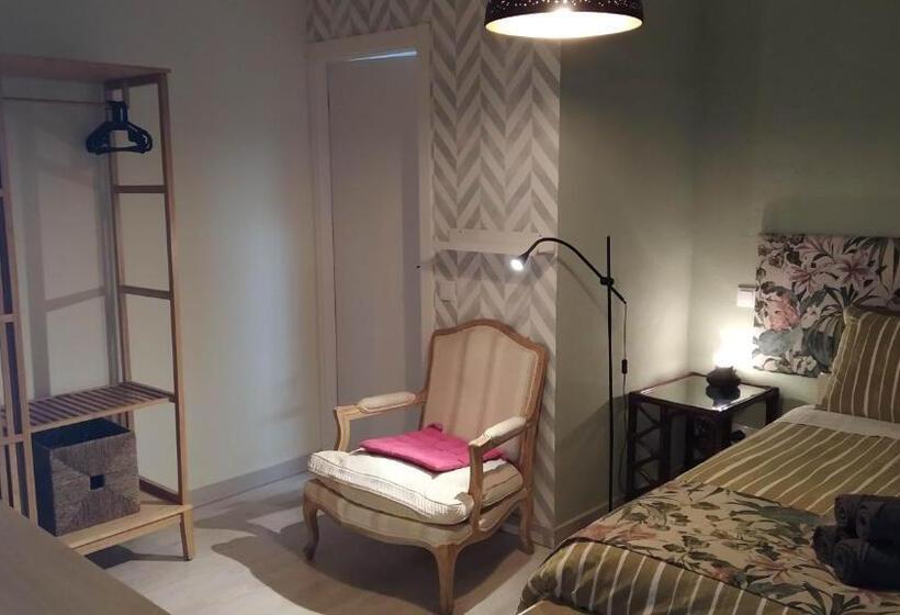 Пансион Forever São Brás