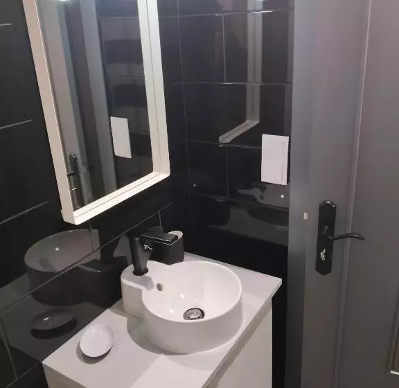 Majatalo Forever São Brás