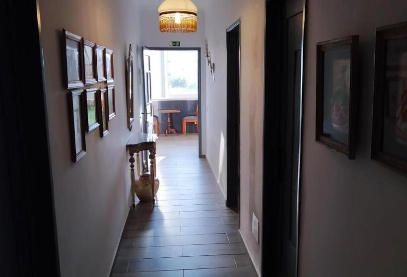 Пансион Forever São Brás