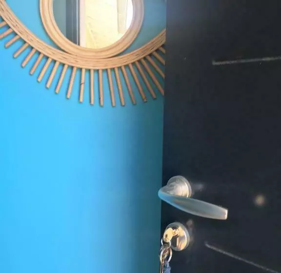 Majatalo Maison L Heure Bleue