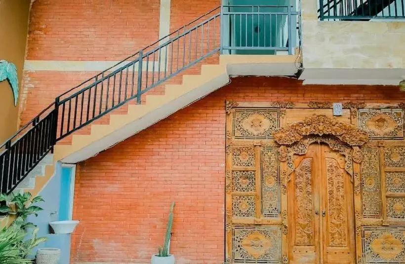 پانسیون The Baladewa