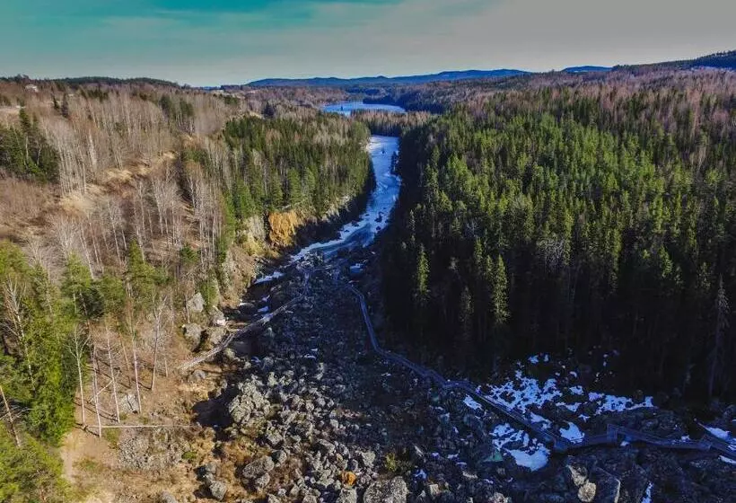 Retkeilymaja Hammarstrand Budget Hotell  Lergodset