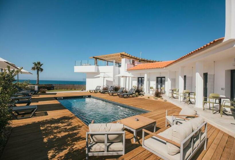 Mute Hostel Porto Covo