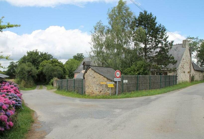 Bed and Breakfast Chambre D Hote La Roussiere