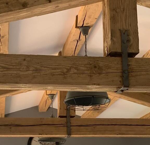 ベッドアンドブレックファースト Le Patio, Chambres D Hôtes Pour Adultes En Camargue, Possibilité De Naturisme à La Piscine