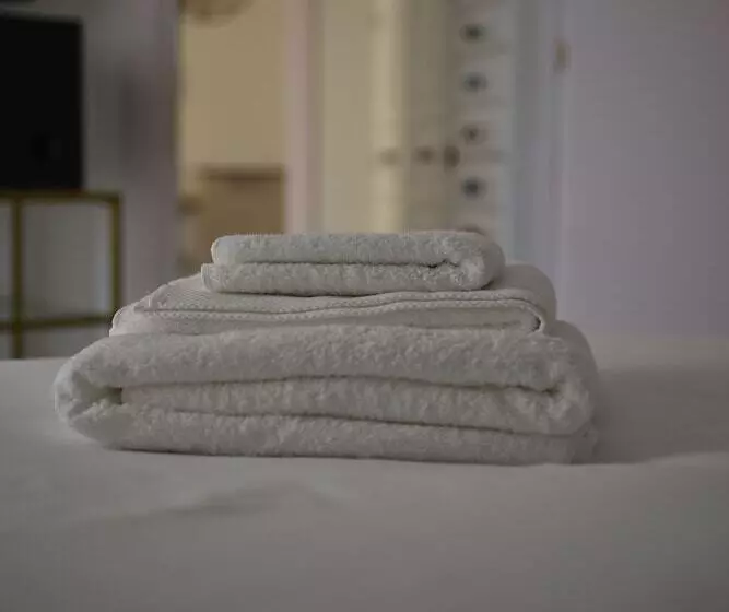 ベッドアンドブレックファースト élite Suite Home