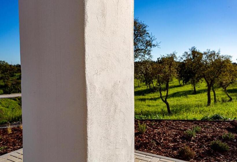 هتل Cerro Da Campaniça