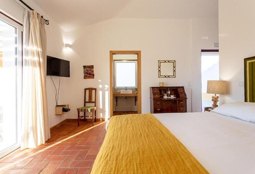 هتل Cerro Da Campaniça