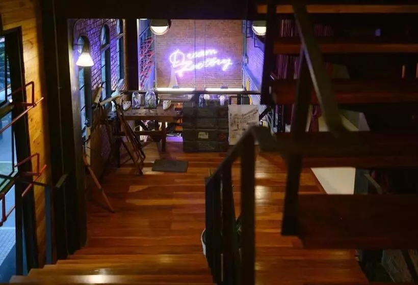 ホテル Dream Factory