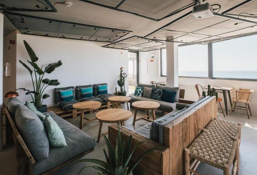 Mute Hostel Porto Covo