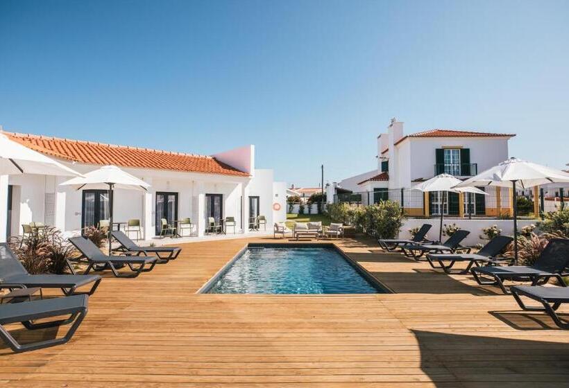 Mute Hostel Porto Covo