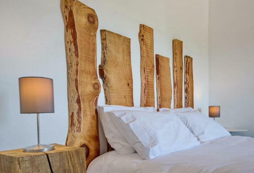 פנסיון Castelo De Arez