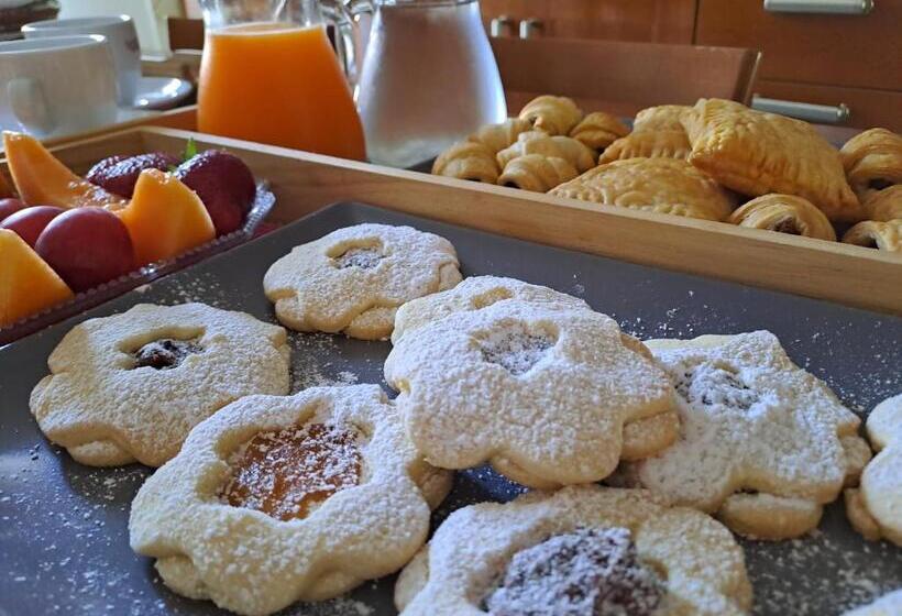 ペンション Costeras