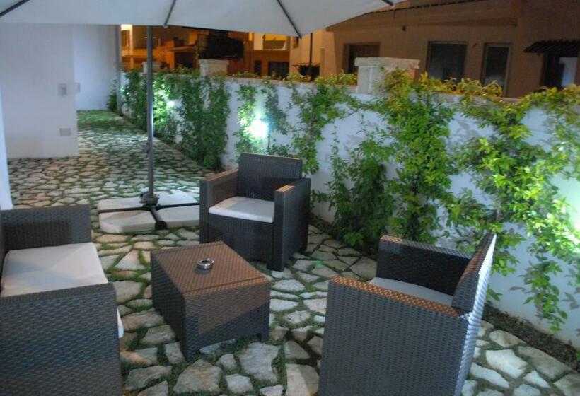 膳宿费 Il Sorriso Affittacamere/rooms