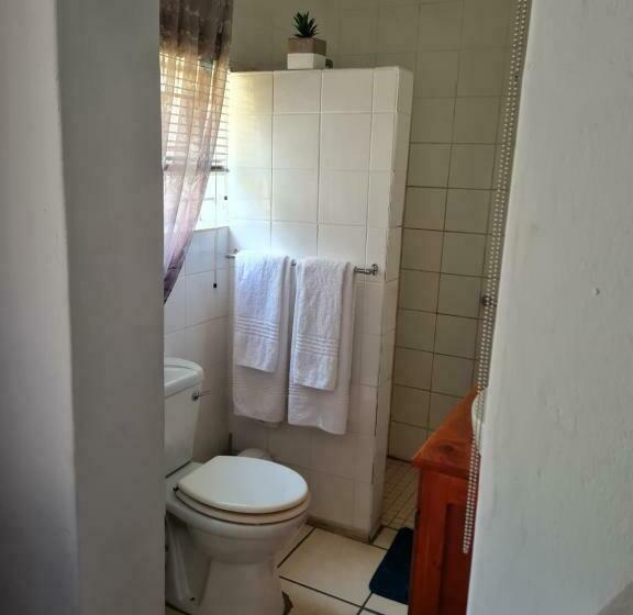 펜션 The Garden Inn Guesthouse