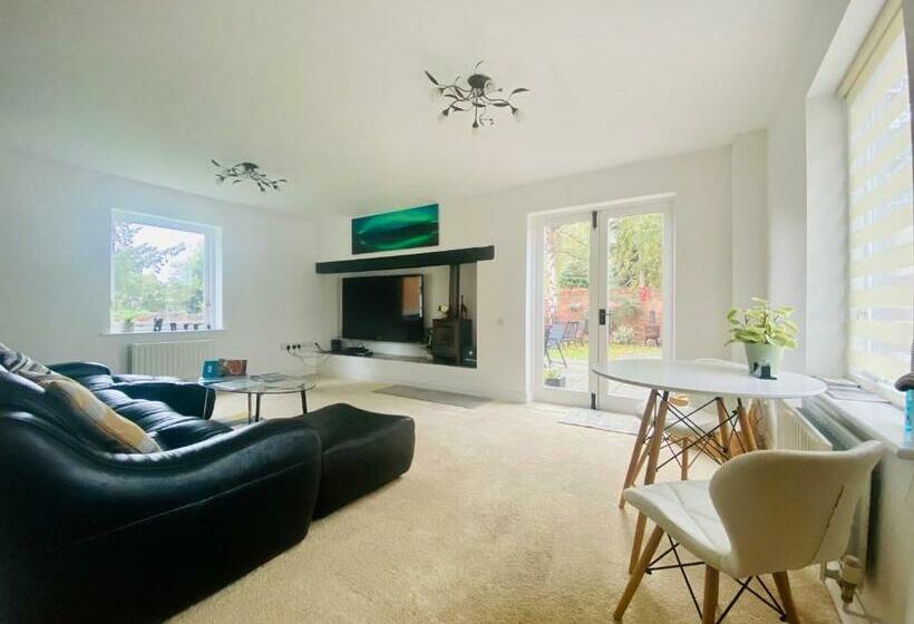 膳宿费 The Granary