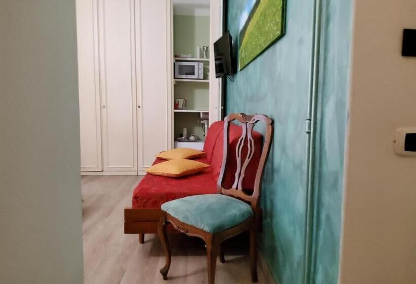 Annadia Sweet Home B&b