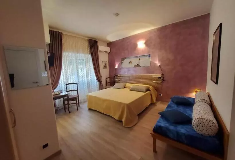 Annadia Sweet Home B&b