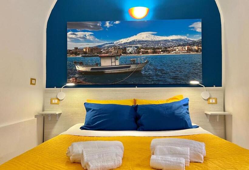 تختخواب و صبحانه Cantu  Suite