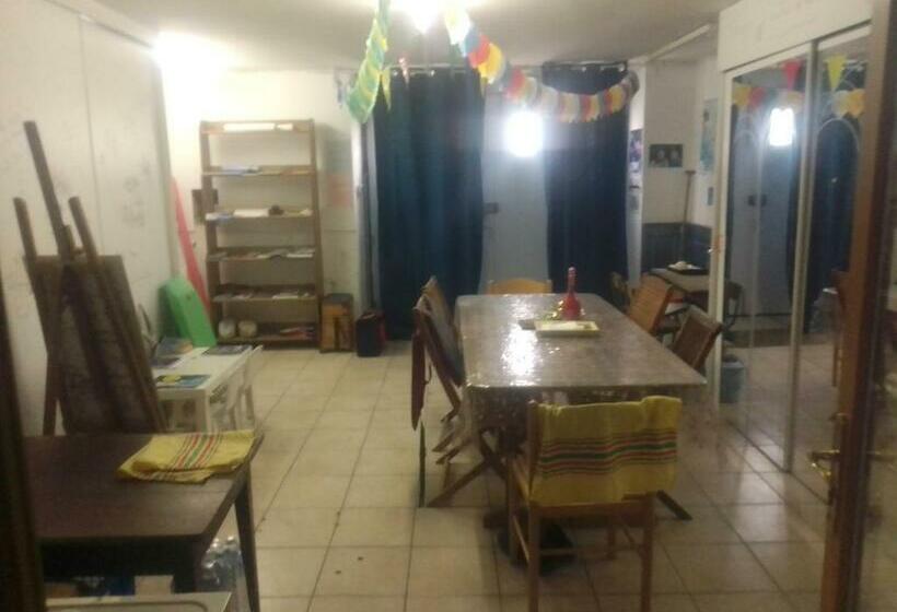 ベッドアンドブレックファースト Gite Miloute And Charley