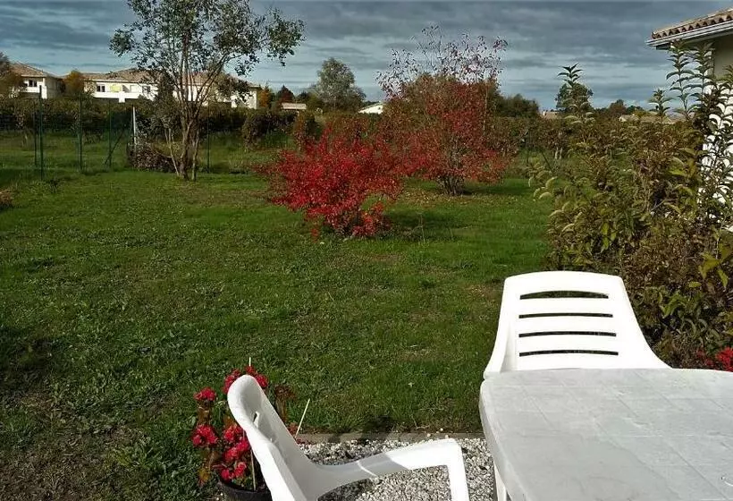 تختخواب و صبحانه L Escale Près Bordeaux