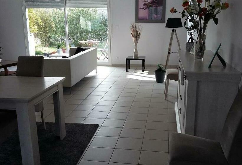 住宿加早餐 L Escale Près Bordeaux