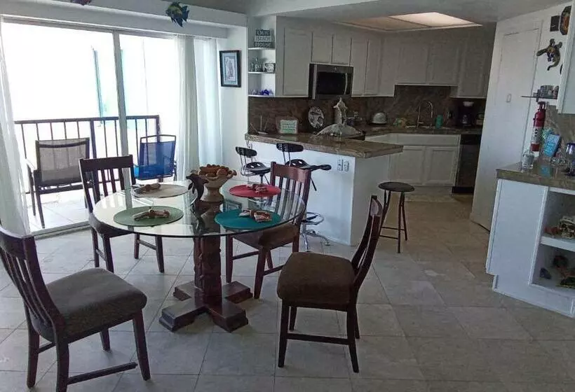 Breathtaking Oceana Del Mar