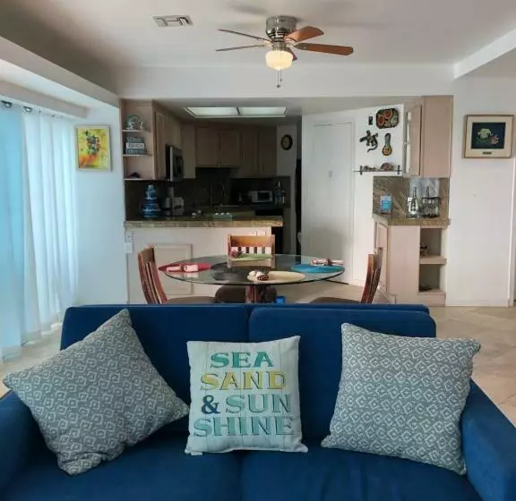 Breathtaking Oceana Del Mar