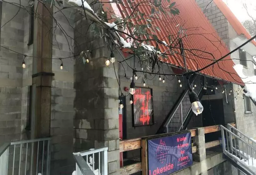 ホテル Lakeside Falls Creek