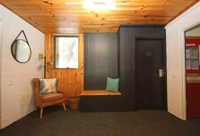 ホテル Lakeside Falls Creek