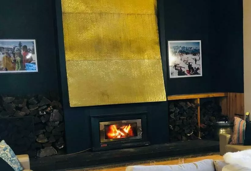 ホテル Lakeside Falls Creek