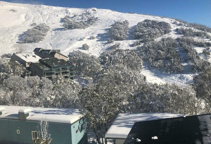 בית מלון כפרי Lakeside Falls Creek