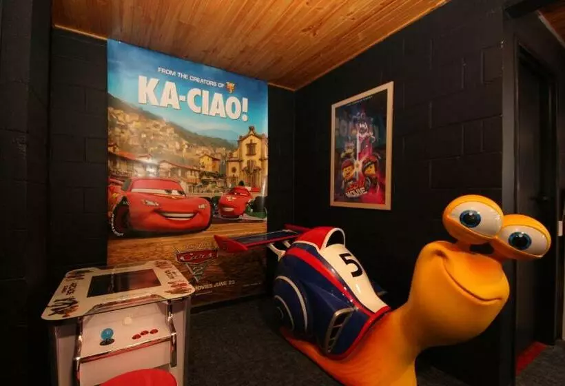 ホテル Lakeside Falls Creek