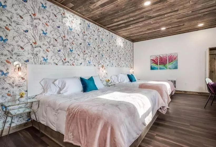 ホテル The Port Of Prescott Boutique