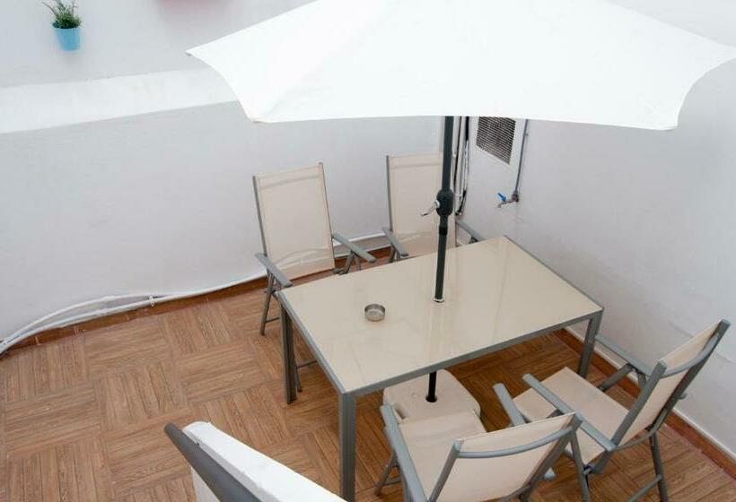 ホテル Urban Suites