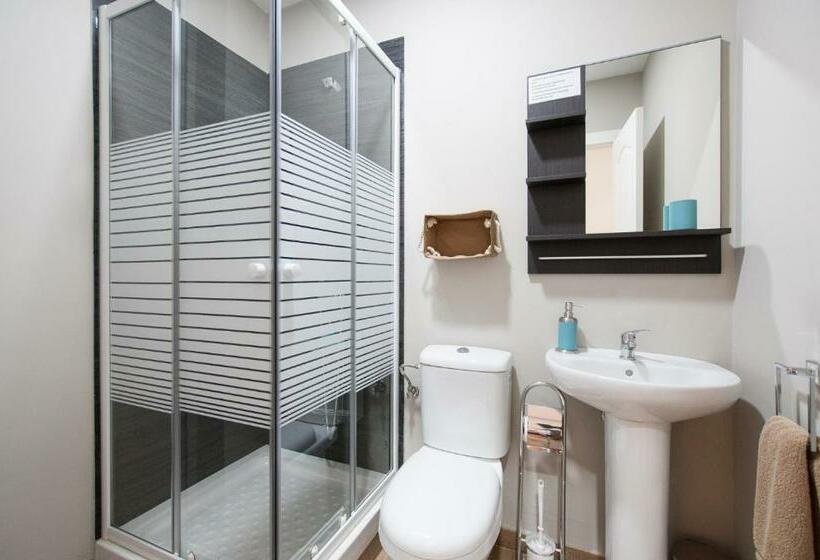 ホテル Urban Suites