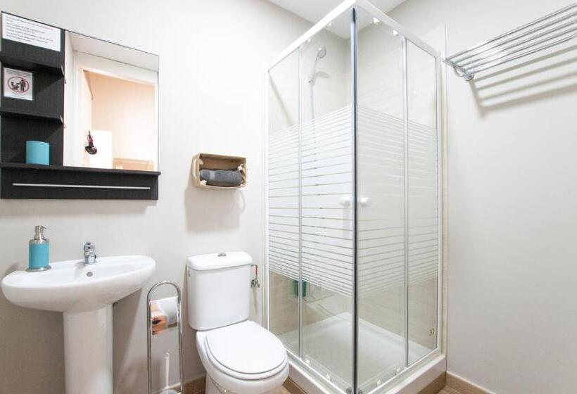 ホテル Urban Suites