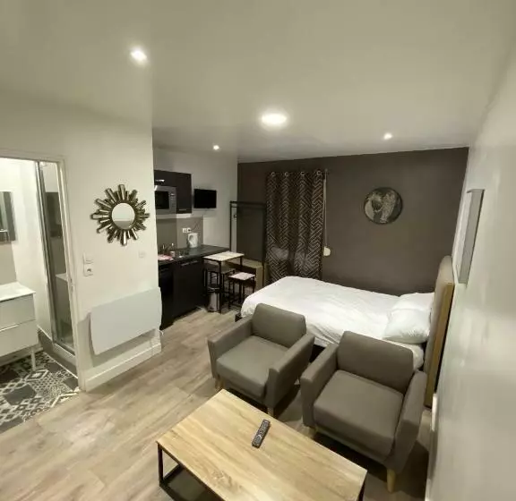 Lh Rooms Location