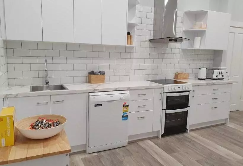 Motelli The Bend Abode