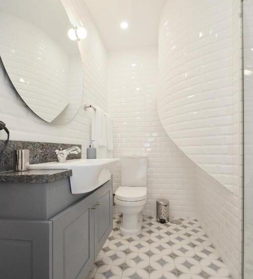 پانسیون A Botoeira Da Praça Guest House