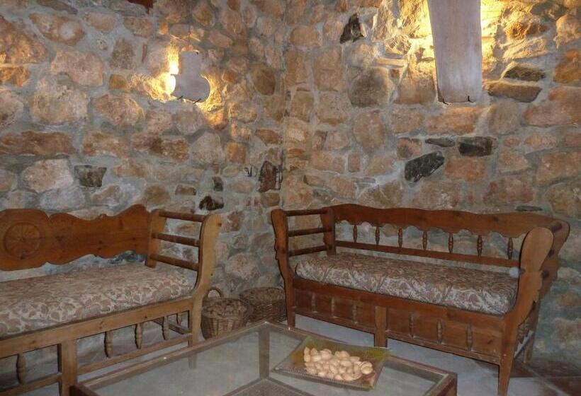 پانسیون Aaccent Montblanc Prenafeta