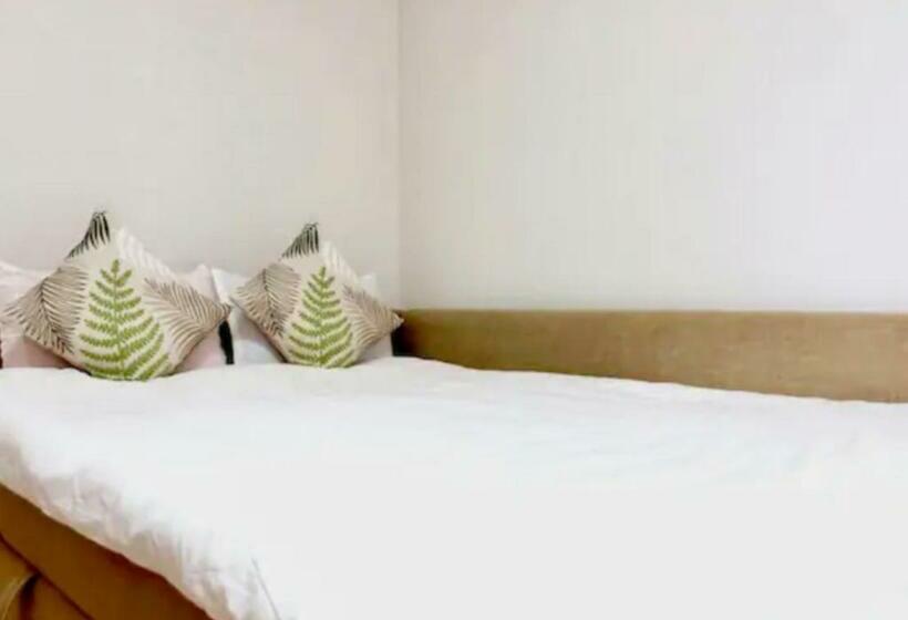 Пансион Golden Beach Hotel   Vacation Stay 10779