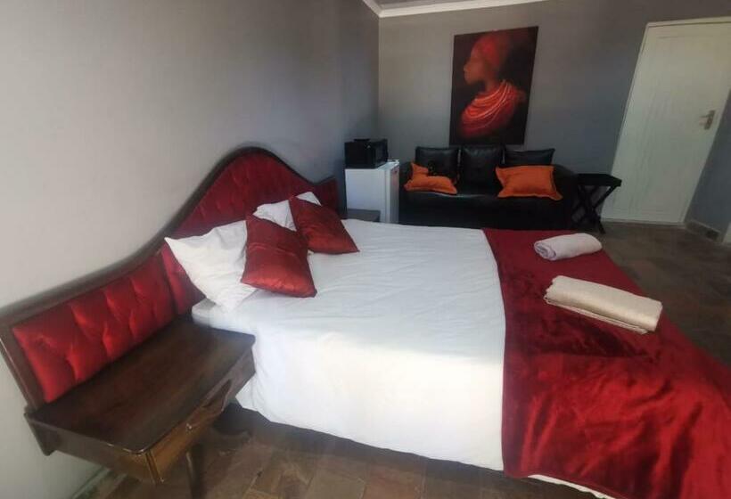 פנסיון Kameeldoring Guest House