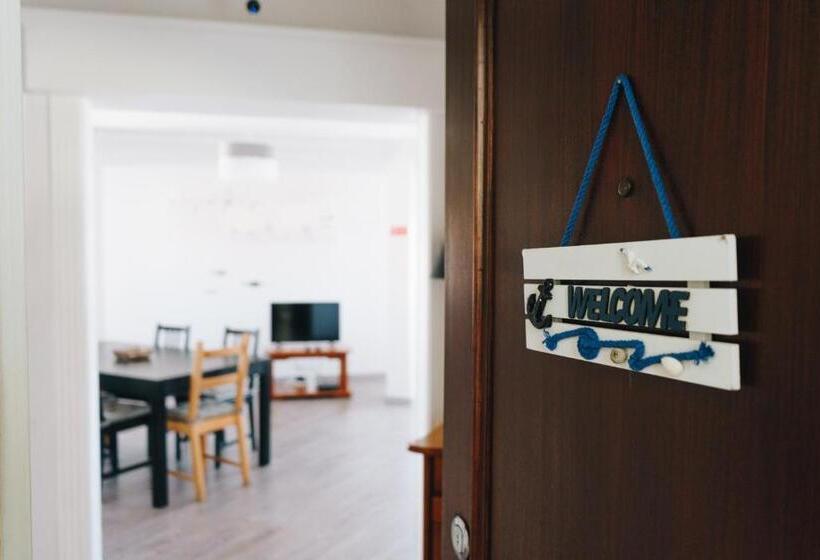 پانسیون Ocean Guesthouse Peniche