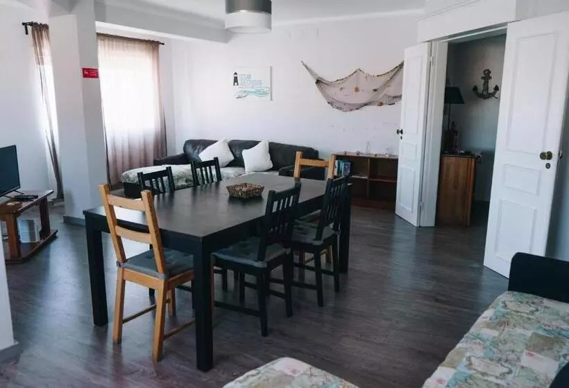 ペンション Ocean Guesthouse Peniche