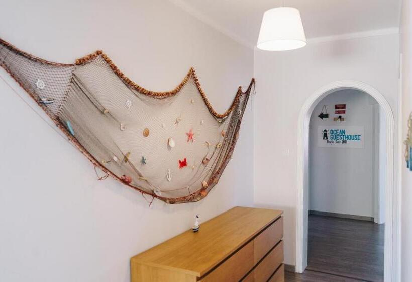پانسیون Ocean Guesthouse Peniche