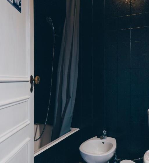 پانسیون Ocean Guesthouse Peniche